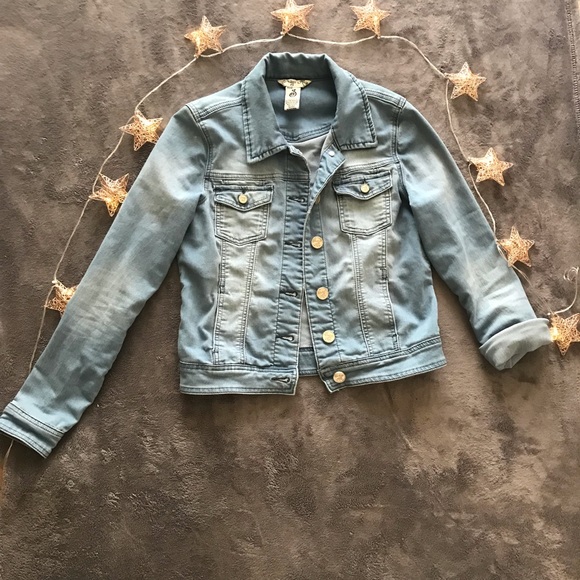Blue Washed Jean Jacket - Picture 2 of 4